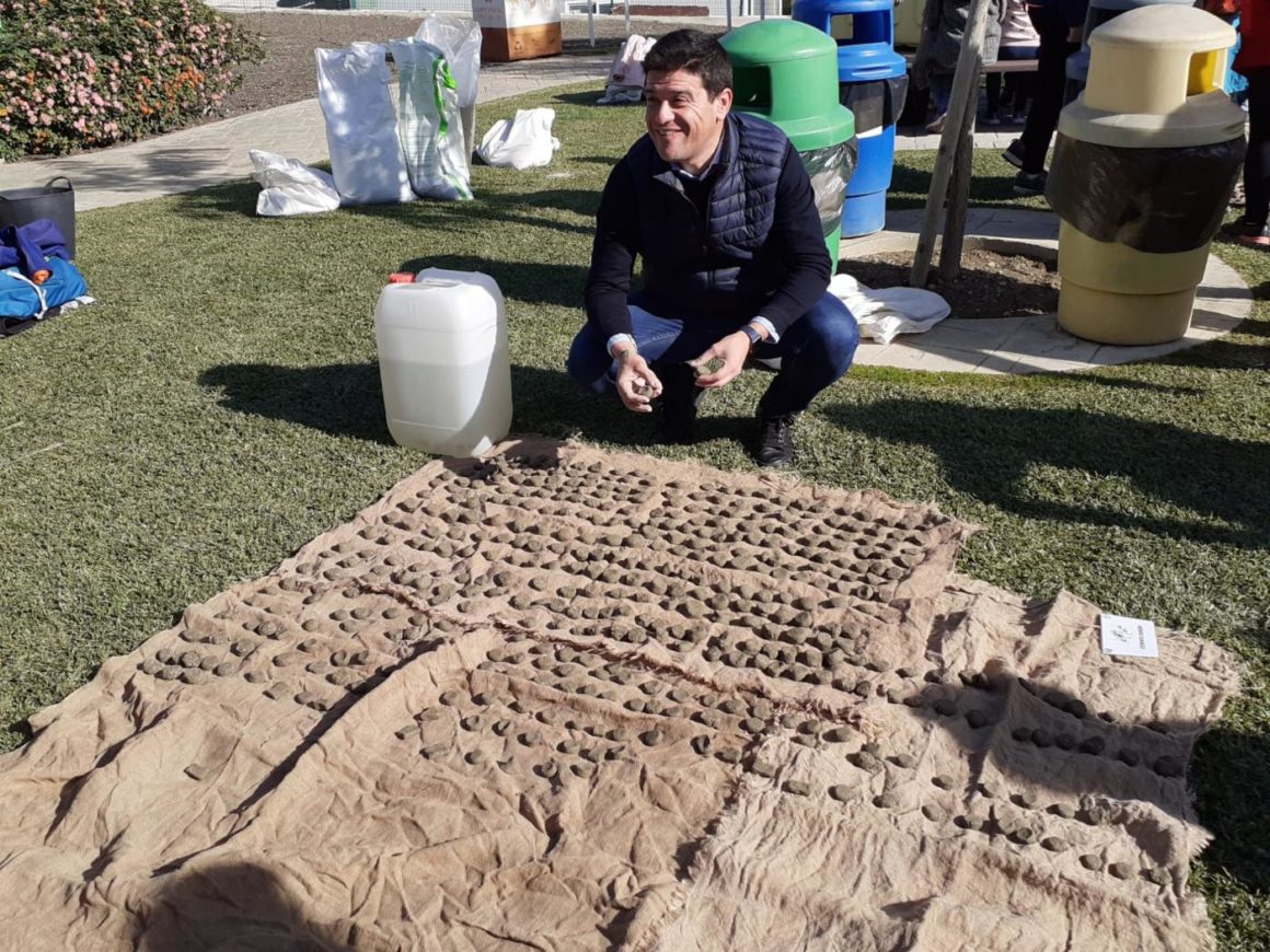 reforestar con tirachinas en málaga